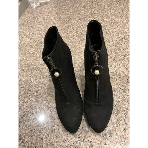 WOMEN’S Nine West Black Suede Ankle Boots - Picture 1 of 12